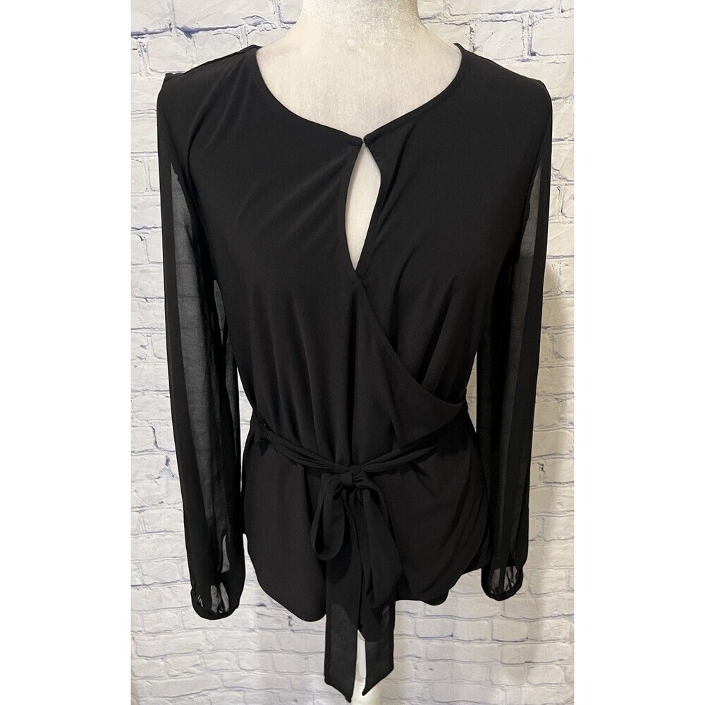 White House Black Market Keyhole Neck Long Shearer sleeve Belted Top Blouse M
